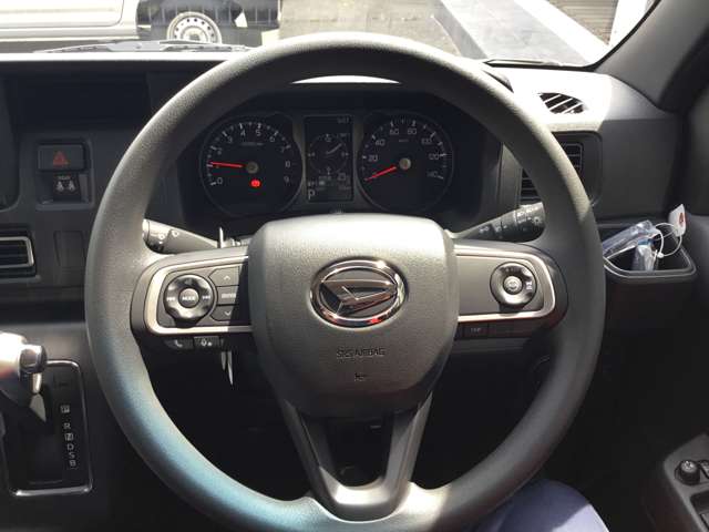 Daihatsu Atrai 7