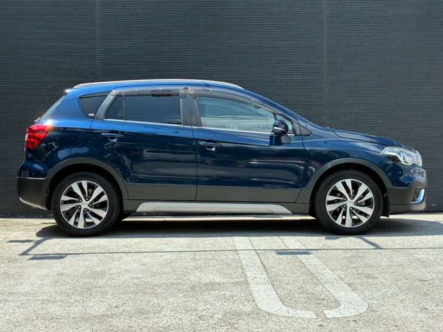 Suzuki SX4 S-CROSS 11