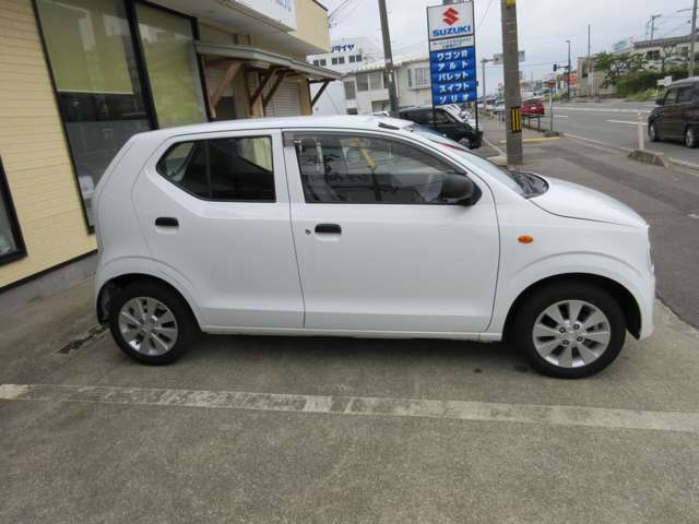 Suzuki Alto 4