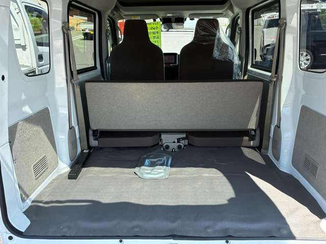 Nissan NV100 Clipper 7