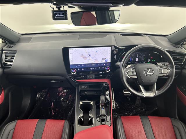 Lexus NX 4