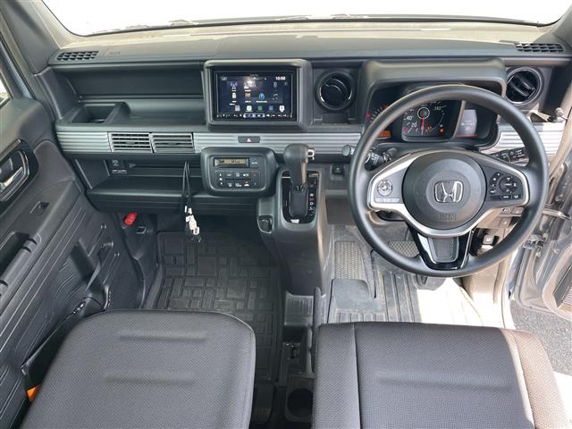 Honda N-VAN 4