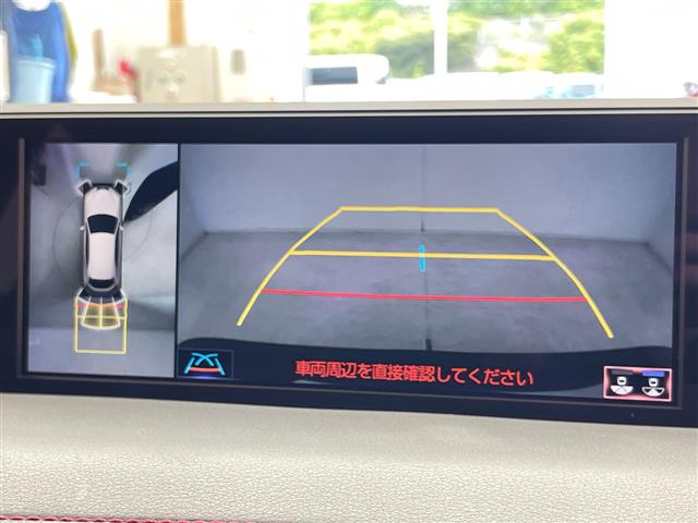 Lexus UX 7