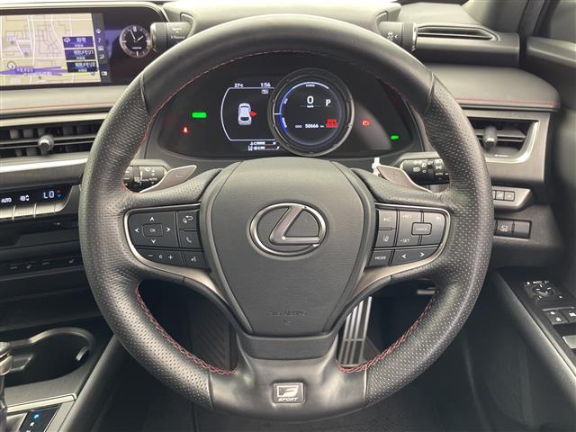 Lexus UX 10