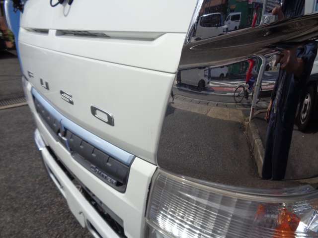 Mitsubishi Fuso Canter 8